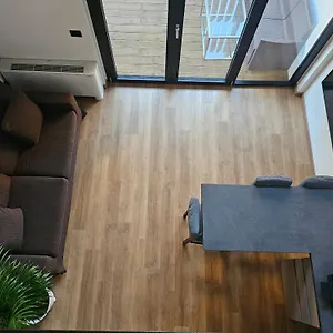 Aparthotel Royal Mezzago