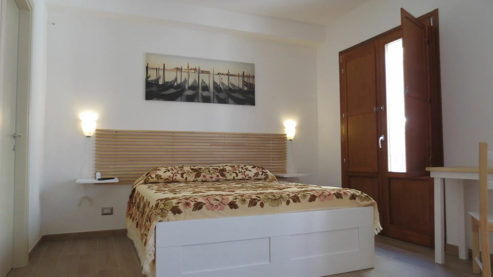 Vergilia Syracuse